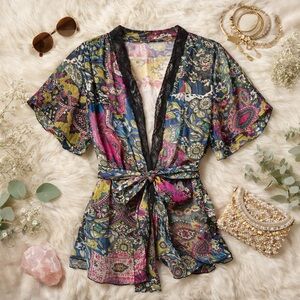 CAbi Style 543 Beaches of St Tropez Floral Kimono Size L